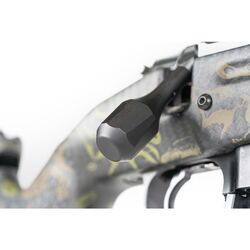 King Hunter, 7mm BC, 20" Barrel, Picatinny Rail, QD Muzzle Brake, Camo, (1) Magpul AICS Long Action 5-rd PMag